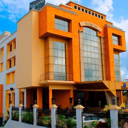 Viceroy Inn Dehradun Dış mekan fotoğraf