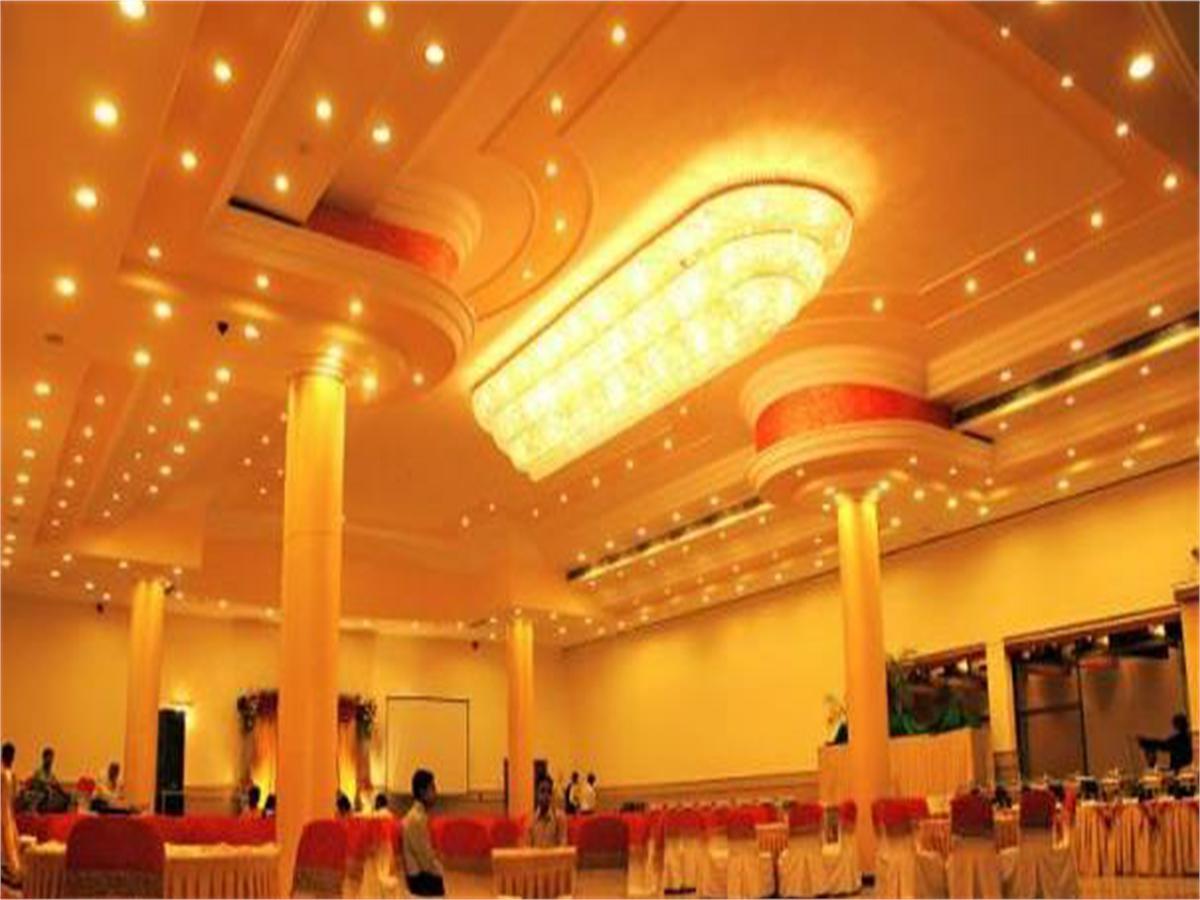 Viceroy Inn Dehradun Dış mekan fotoğraf
